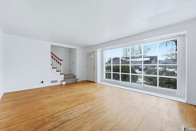 4827 Arlington Avenue, Fort Wayne, IN 46807