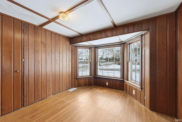 4827 Arlington Avenue, Fort Wayne, IN 46807