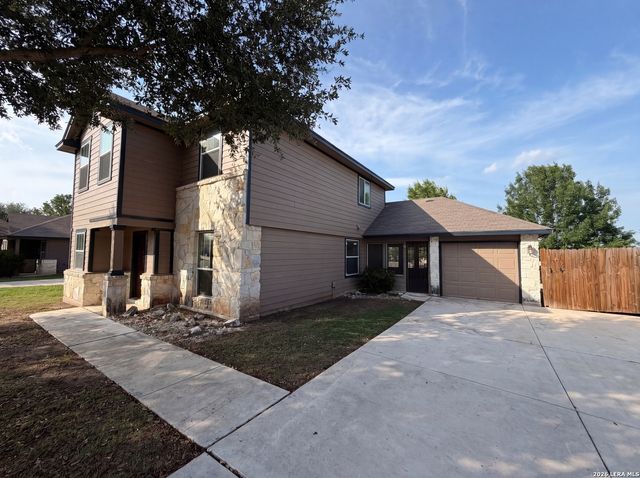 1108 WIND HAVEN DR, New Braunfels, TX 78130