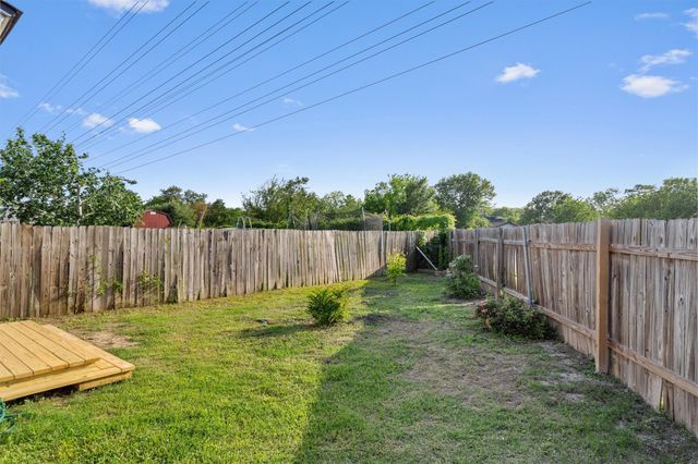 5700 Cherry PARK B, Austin, TX 78745