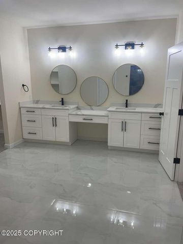 2421 W Sunlight Lane, Wasilla, AK 99654