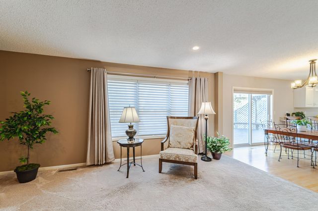 13886 Louisiana Avenue, Savage, MN 55378