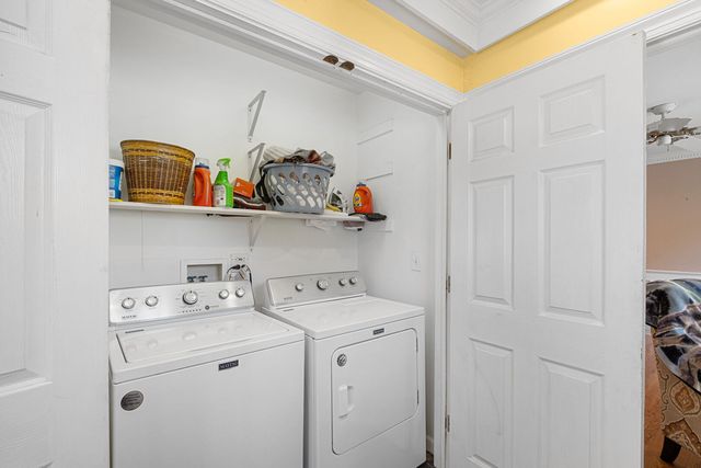 1316 Whitcomb Avenue, Des Plaines, IL 60018
