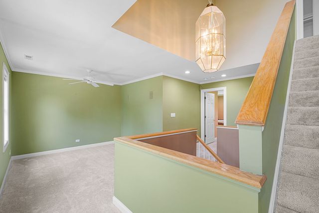 1316 Whitcomb Avenue, Des Plaines, IL 60018