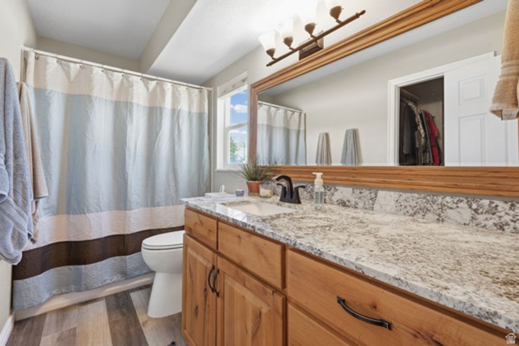 Image 20 of property listing at 3462 W MELODY CREEK CIR, Riverton, UT 84065