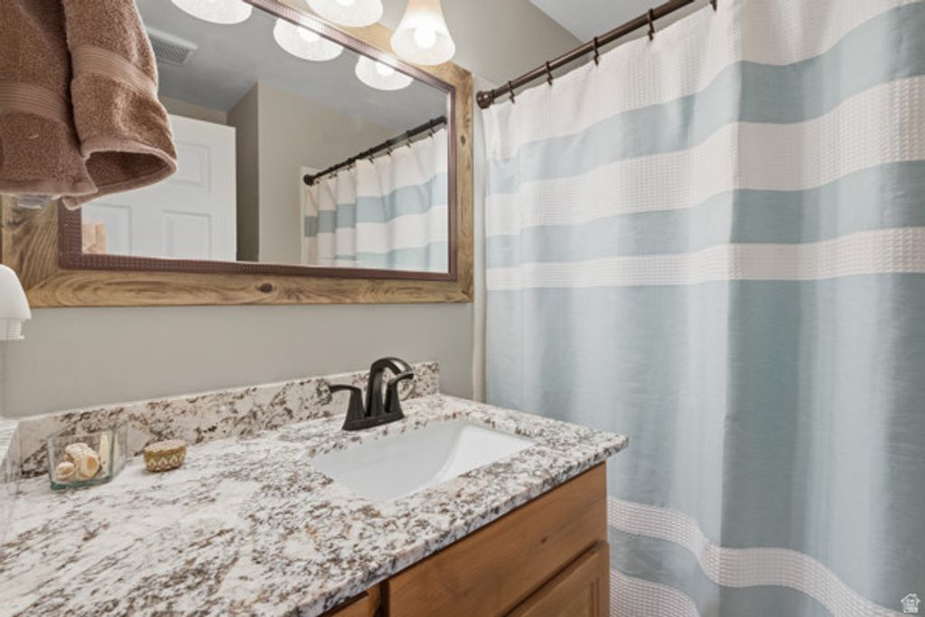 Image 21 of property listing at 3462 W MELODY CREEK CIR, Riverton, UT 84065