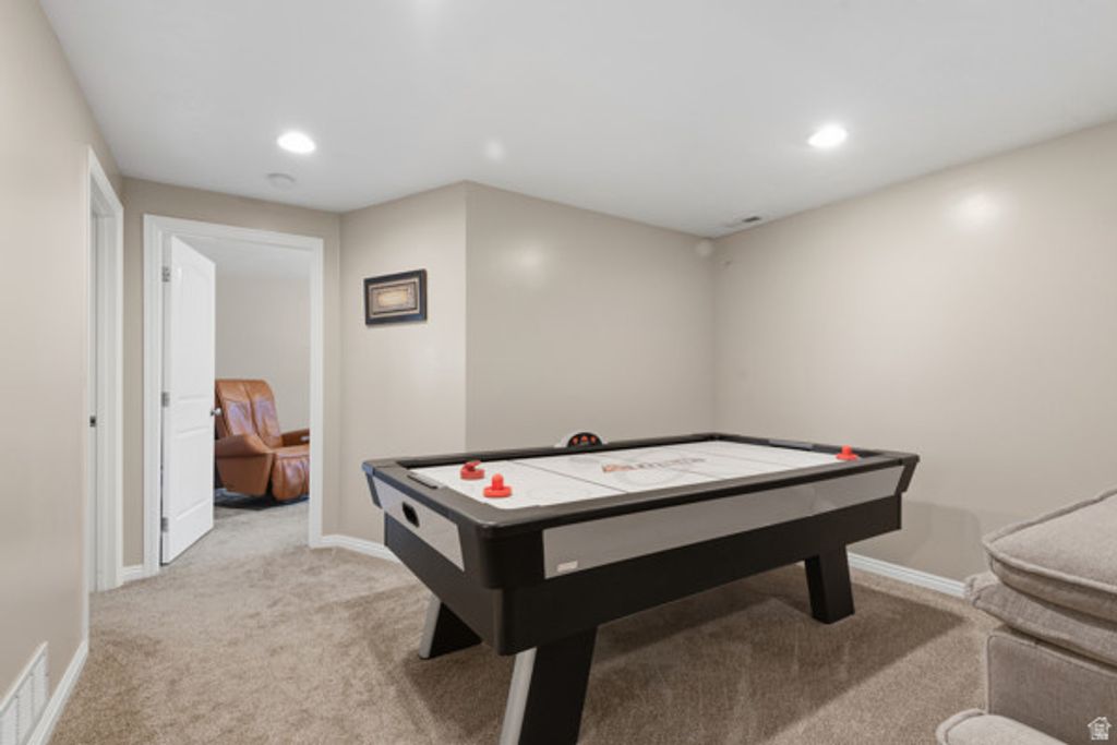 Image 32 of property listing at 3462 W MELODY CREEK CIR, Riverton, UT 84065