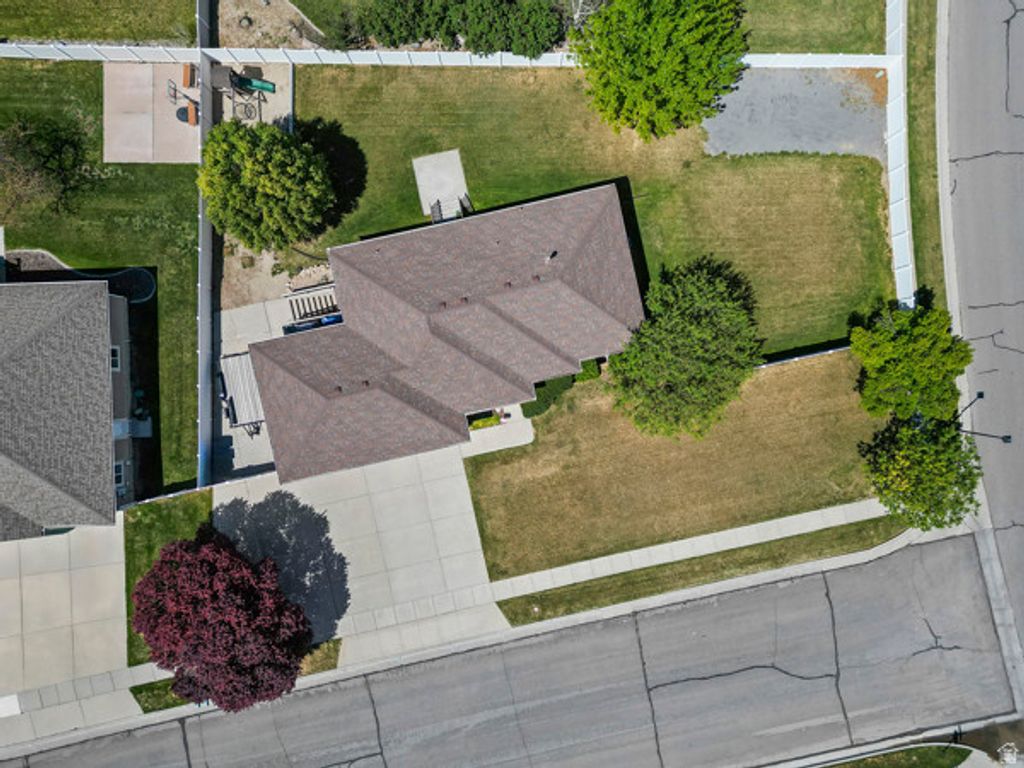 Image 45 of property listing at 3462 W MELODY CREEK CIR, Riverton, UT 84065