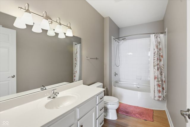 1443 Sierra Springs, Carmel, IN 46032