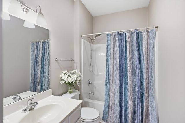 1443 Sierra Springs, Carmel, IN 46032