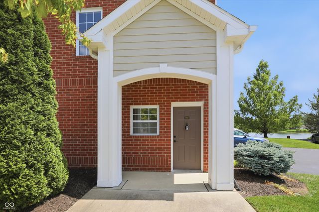 1443 Sierra Springs, Carmel, IN 46032