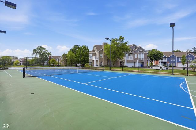 1443 Sierra Springs, Carmel, IN 46032
