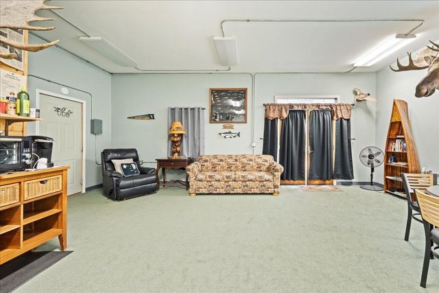 2000 STEESE HIGHWAY, Fairbanks, AK 99712