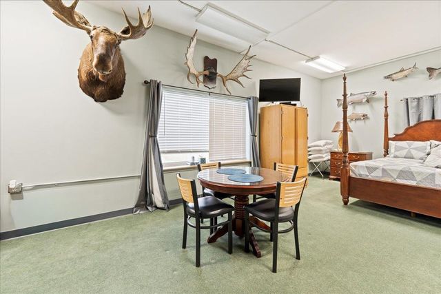 2000 STEESE HIGHWAY, Fairbanks, AK 99712