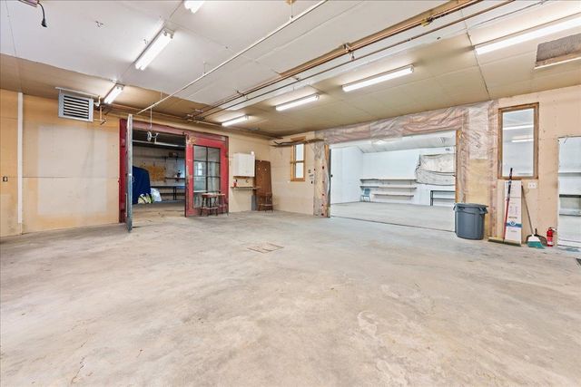 2000 STEESE HIGHWAY, Fairbanks, AK 99712