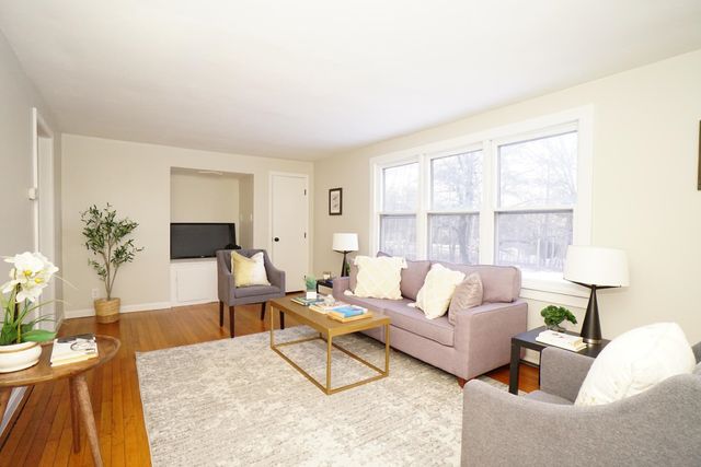 22 Davis Village Road, New Ipswich, NH 03071