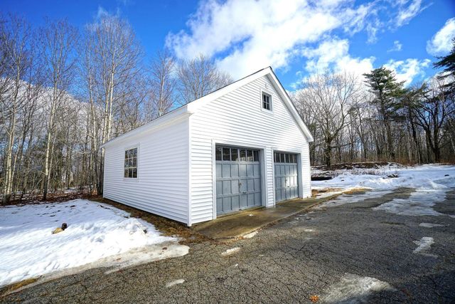 22 Davis Village Road, New Ipswich, NH 03071