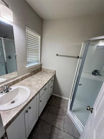 1132 NW 104th Street, Oklahoma City, OK 73114