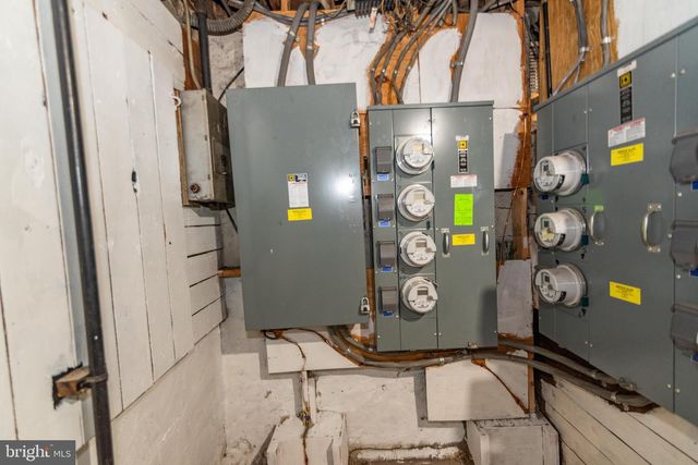 2643 KENNEDY AVE, Baltimore, MD 21218