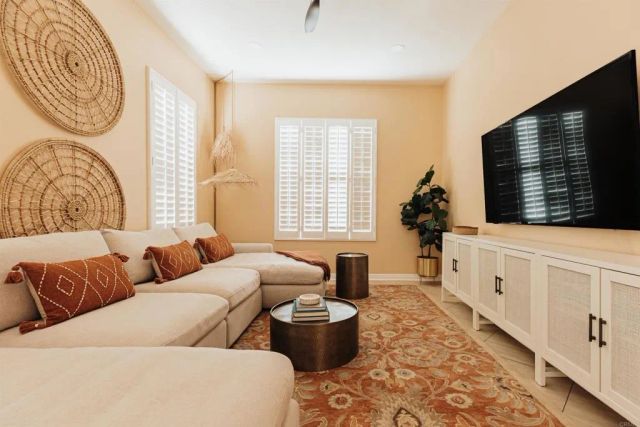 10517 W Corte Jardin Del Mar, Carmel Valley, CA 92130
