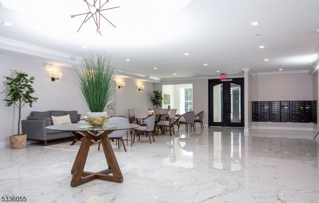 301 Fischer Ct 301, Rockaway Twp., NJ 07866