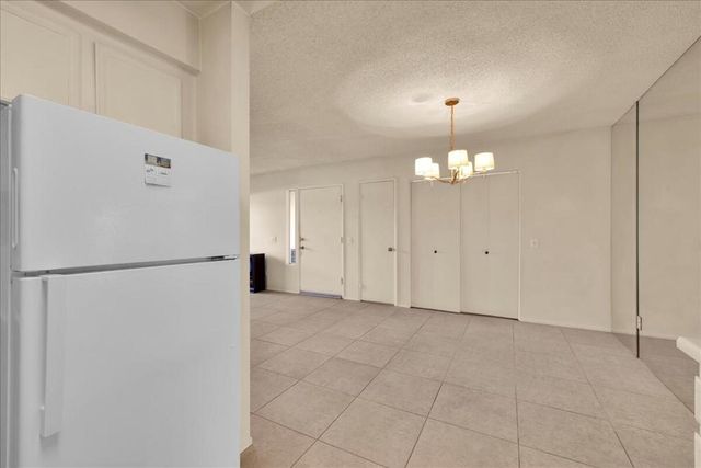 3081 Sunflower Circle W, Palm Springs, CA 92262