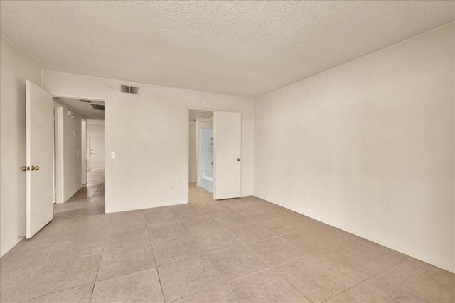 3081 Sunflower Circle W, Palm Springs, CA 92262