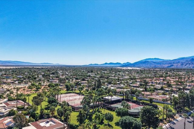 3081 Sunflower Circle W, Palm Springs, CA 92262