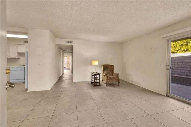 3081 Sunflower Circle W, Palm Springs, CA 92262