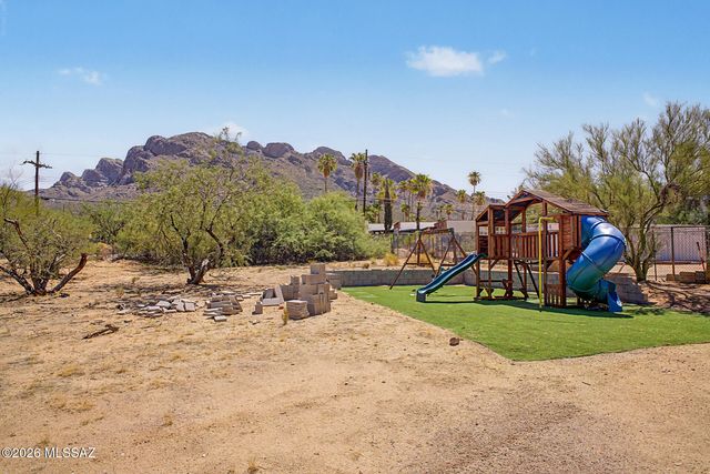 9140 N Shadow Mountain Drive, Oro Valley, AZ 85704