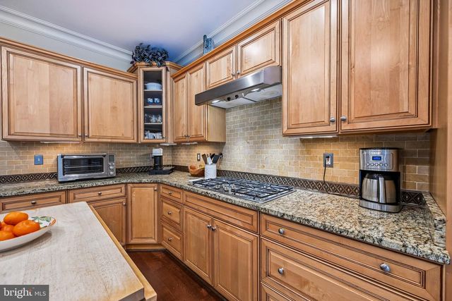 100 NEWMARKET CT, Catonsville, MD 21228