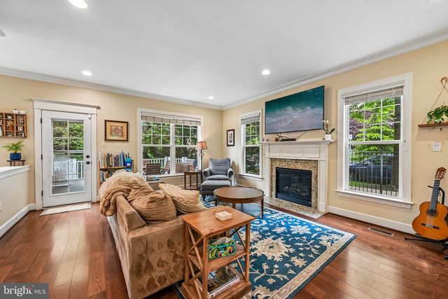 100 NEWMARKET CT, Catonsville, MD 21228