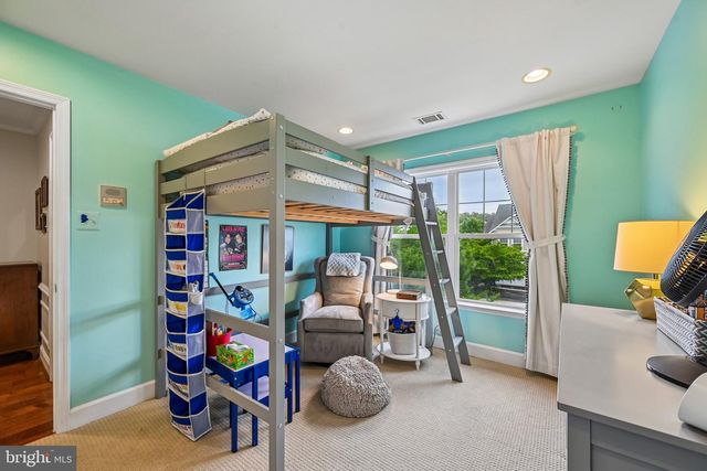100 NEWMARKET CT, Catonsville, MD 21228