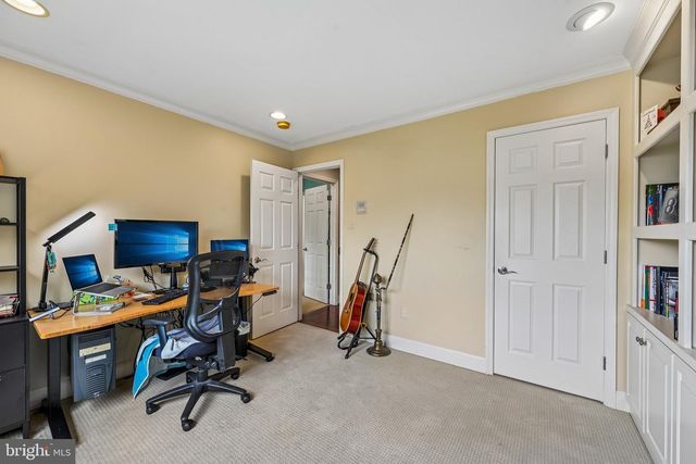 100 NEWMARKET CT, Catonsville, MD 21228