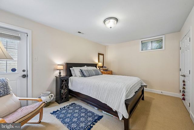 100 NEWMARKET CT, Catonsville, MD 21228