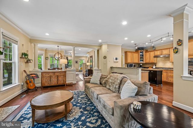 100 NEWMARKET CT, Catonsville, MD 21228