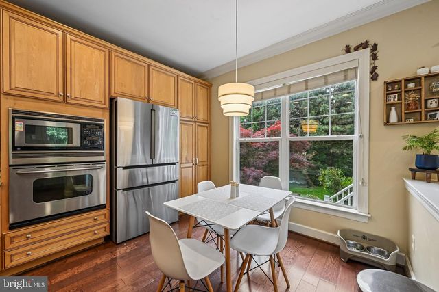 100 NEWMARKET CT, Catonsville, MD 21228