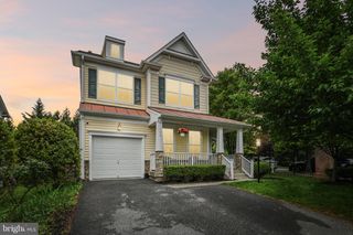 100 NEWMARKET CT, Catonsville, MD 21228