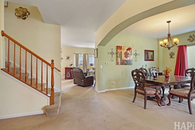 1979 Bluff Court, Round Lake, IL 60073