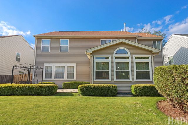 1979 Bluff Court, Round Lake, IL 60073