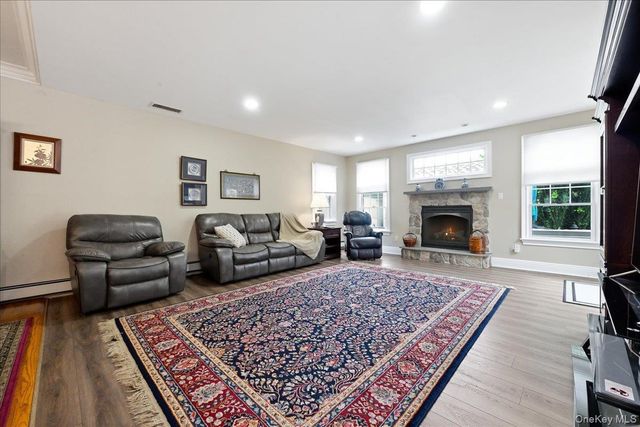 1844 Jefferson Avenue, North Bellmore, NY 11710