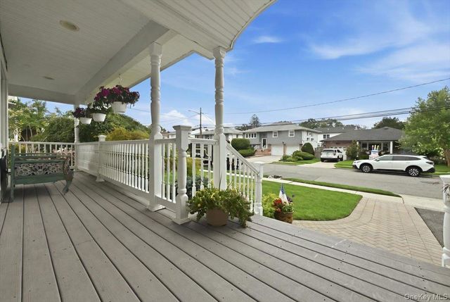1844 Jefferson Avenue, North Bellmore, NY 11710