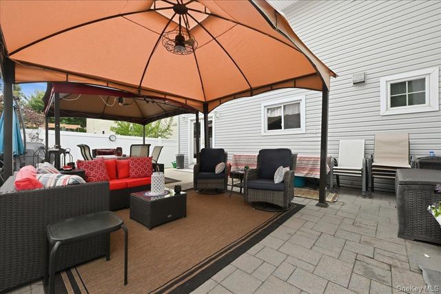 1844 Jefferson Avenue, North Bellmore, NY 11710