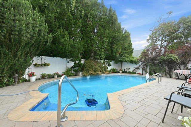 1844 Jefferson Avenue, North Bellmore, NY 11710
