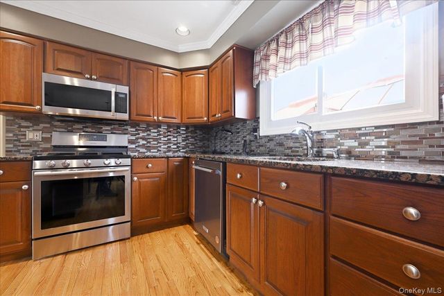 1844 Jefferson Avenue, North Bellmore, NY 11710