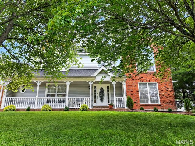 2480 Annapolis Way, St Charles, MO 63303