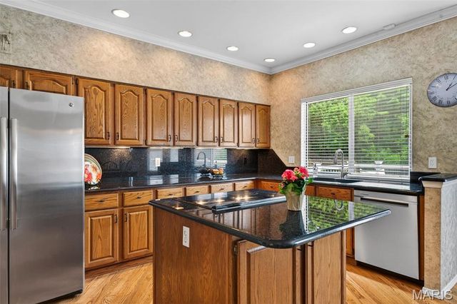 2480 Annapolis Way, St Charles, MO 63303