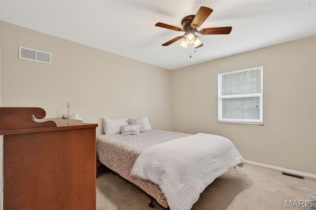 2480 Annapolis Way, St Charles, MO 63303