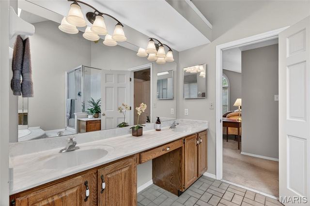 2480 Annapolis Way, St Charles, MO 63303