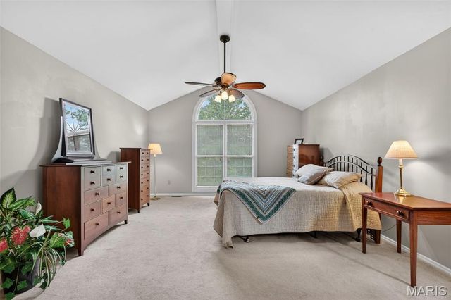 2480 Annapolis Way, St Charles, MO 63303